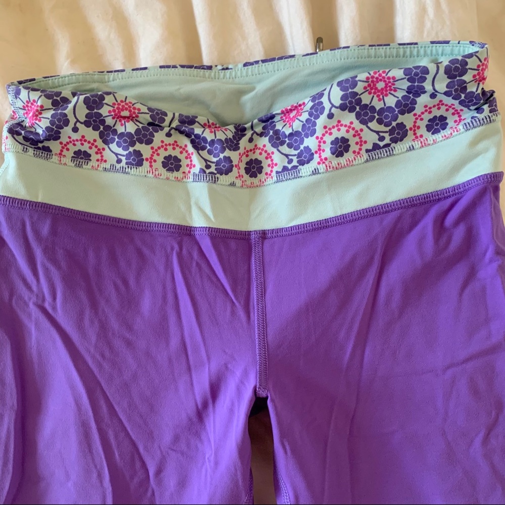 purple lululemon crops